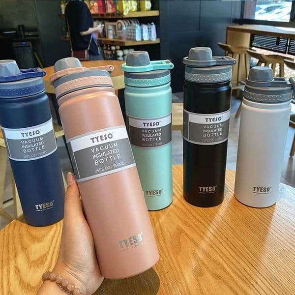 New Arrival Water Cup 530ML 750ML Hot Water Bottle Stainless Steel Coffee Cup Vacuum Thermal Insulation Sports Hot Beverage M241022