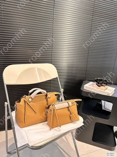 Designer Bag Woman Shoulder bag Handbag geometric splicing handbag leather material F size 27 20cm