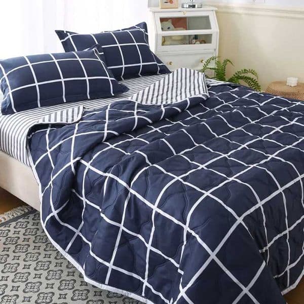 2024 Summer Cotton Quilt Thin Air Conditioning Comfortable Soft Breathable Office Sleepwear Quilt Bed Cover and Bed W241024