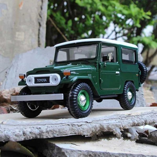 High Quality 1 24 FJ CRUISER FJ40 SUV alloy car model die-casting metal toy off-road vehicle model high simulation series childrens toy gift T241025