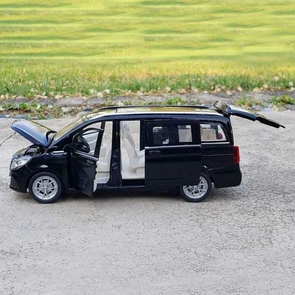 High Quality 1 32 Diecast Benz V260 Business MPV Alloy Car Model Sound Light Pull Back Car Simulation Boy Toy Decoration T241025