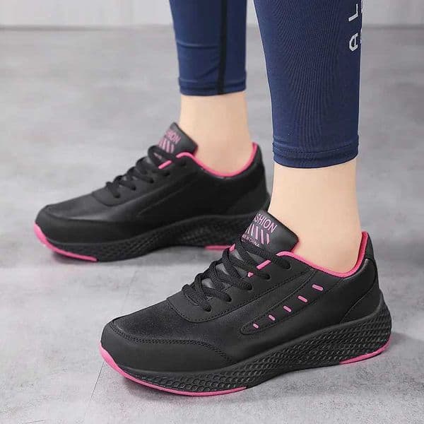 High Quality Womens running shoes black sports shoes trend comfortable height increase autumn short and chubby breathable casual shoes large size T241029