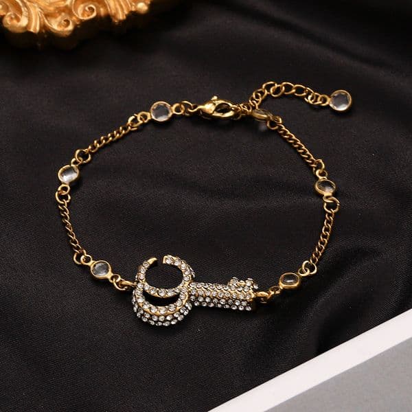 Men Women Designer Charms Bracelets Stainless Steel CZ Diamond Lady Luxury Jewelry 18K Plated Fashion Bracelets Engagement Gift With dust bag