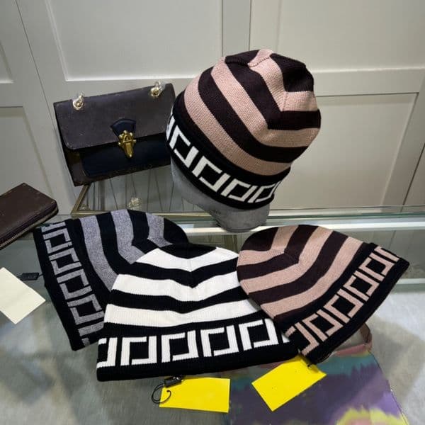 Beanie/skull Caps Italian Designer Autumn Winter New Simple Knit Hat Soft Comfortable Warm Fashion Men And Women