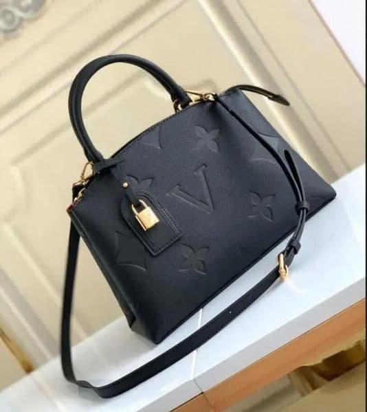 Genuine Leather Bag Women Handbags Designers Embossing Shoulder Messenger Bags louiseitys Purse viutonitys Female Classic Handbag Tote Women Satche