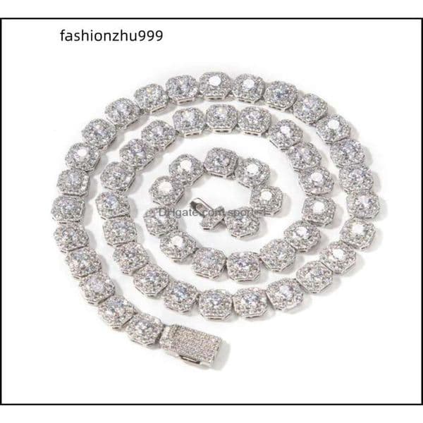 Choker Necklaces Pendants Jewelry Hip Hop Bread Diamond Necklace Micro Cubic Zirconia Copper Pendant Set With Diamonds Plating C1213686