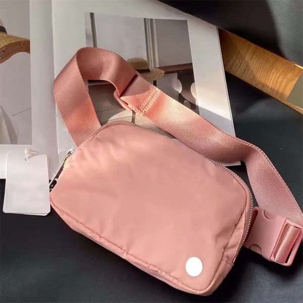 LL Brand Women Mens Waist Bags Fanny Pack Purses Pocket Chest Bags Travel Cross Body Phone Bag Stuff Sacks Runner Waterproof Adjustable Fashion