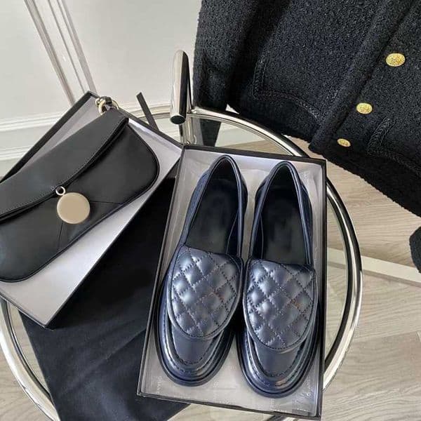 Dress Shoes Quilted Loafers 100% Real Leather Women Loafers Moccasin Flat Shoes Lambskin Quilted With Gold Hardware Luxury Designer Office Platform Shoes Size 35-41