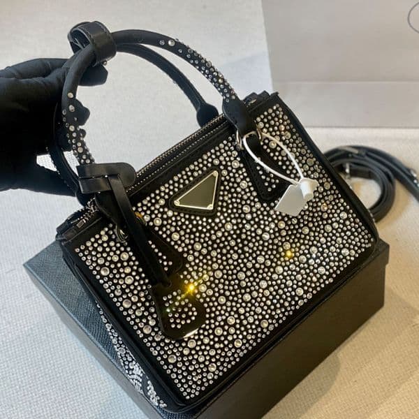 Designer Womens Evening Bags Stylish Lady Handbag Diamond Decorative Shoulder Bags 4 Colors