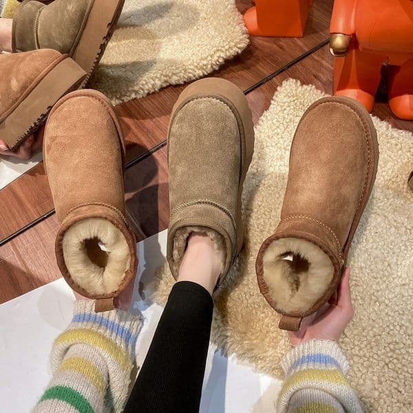 Ultra Mini Boot Platform Ankle Fur Boots Designer Men Woman Fluffy Mule Winter Warm Booties House Shoe Chestnut