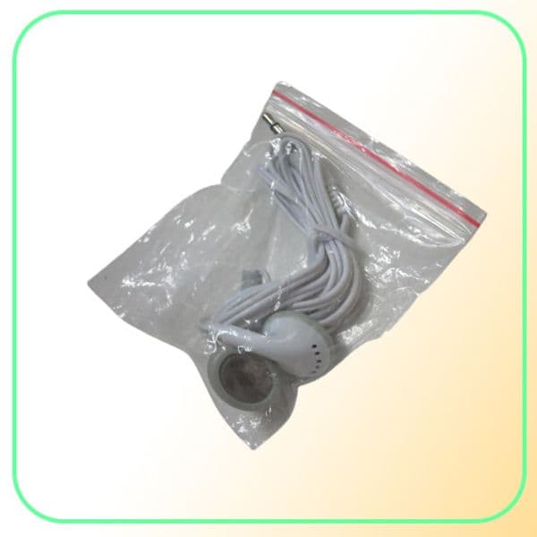 Disposable Simple White Earphones Headphone Headset for smartphone android MP3 MP4 device with opp bag made in china