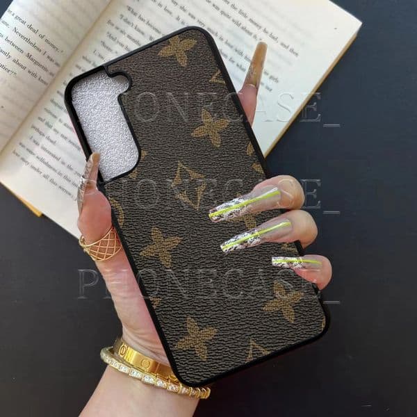 Beautiful Phone Cases S21 S22 S23 Ultra Plus Samsung Luxury Leather Purse High Qulity S10 S 10 20 21 22 23 S24 S25 S26 Note10 Note20 Case with Logo Box Man Woman 820