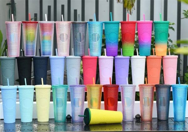 100 Colors 24oz Studded Tumbler with Lid and Straw Double Walled Reusable Plastic Tumblers 710ml Matte Iced Coffee Cup Smoothie Cup Travel Mug Custom Logo FY5536 0301