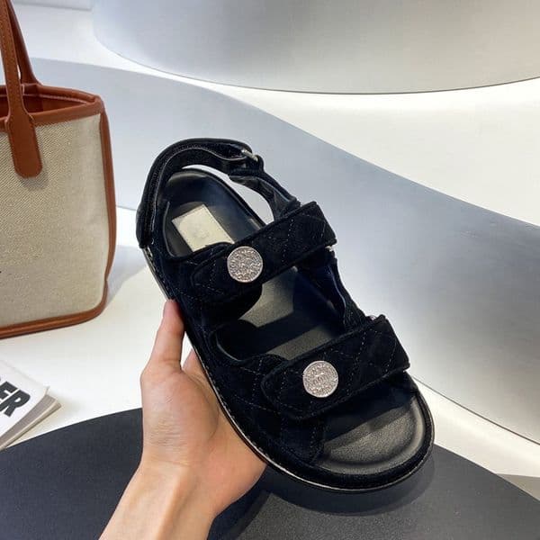 Brand designer womens 2023 new flat bottom summer shoes high quality casual beach a size 35-41 Leather high-heeled sandals in box 10A