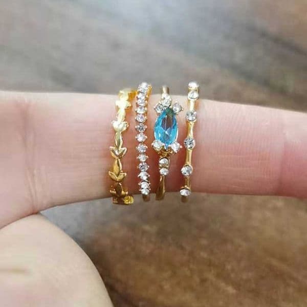 Band Rings Popular 4 PCS/set Crystal Flower Women's Ring Set Trendy Engagement Wedding Party Famale Rings Jewelry Accessories Size 5-10 AA230306