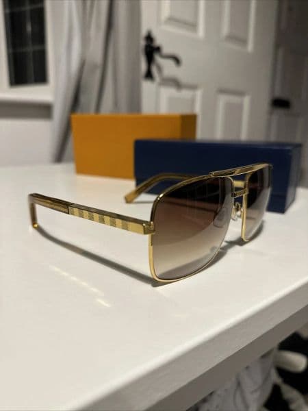 Fashion Classic 0259 For Men Metal Square Gold Frame UV400 Unisex Vintage Style Attitude Sunglasses Protection Eyewear With Box 2023 original case