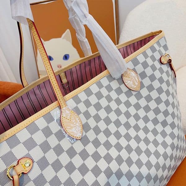 2023 New Lady Shopping Bags Famous Designers Tote Bag Practical Large Capacity Cross Body Womens Casual Luxurys Handbags