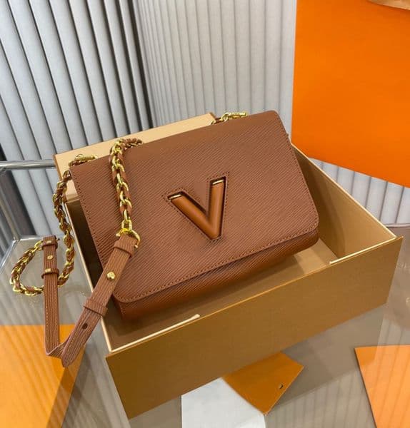 Top 5A diagonal straddle bag luxury shoulder bag women's designer handbag with chain flip cross body high quality gradient color Wallet