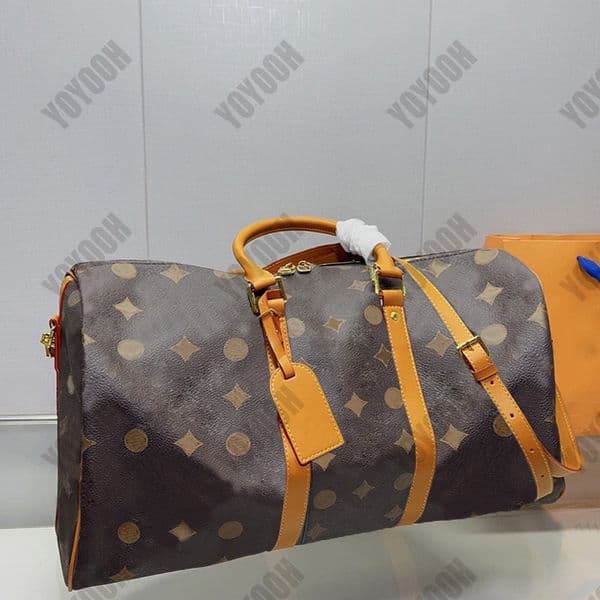 Fashion men Womens Duffel Bags designer classic letter style single shoulder straddle bag large capacity high quality outdoor travelbag