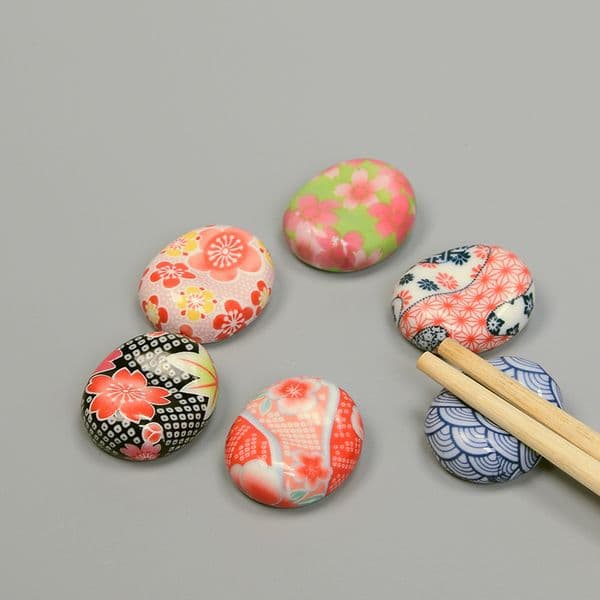 Bean Shaped Chopsticks Japanese Style Ceramic Chopstick Rest Spoon Stand Knife Fork Holder for Home Restaurant dh87666