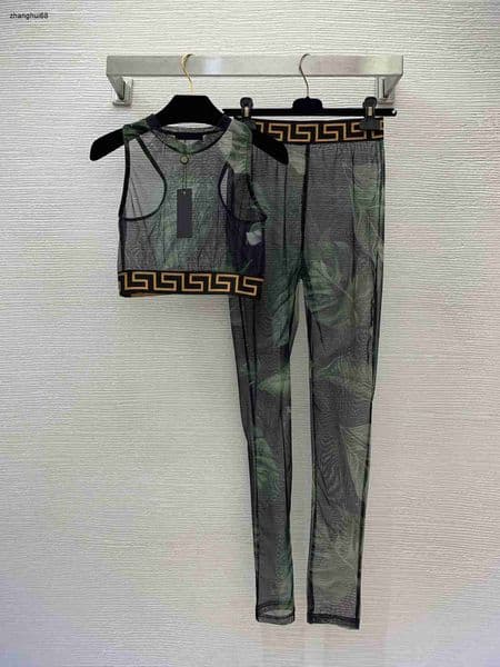 brand women yoga set designer clothing for summer Sports suit fashion Ribbon splicing girl tops printed ladies Slim leggings Dec 04 New