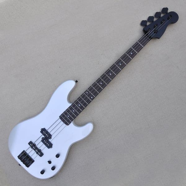 4 Strings Silver Electric Bass Guitar with 20 Frets Rosewood Freboard Customizable
