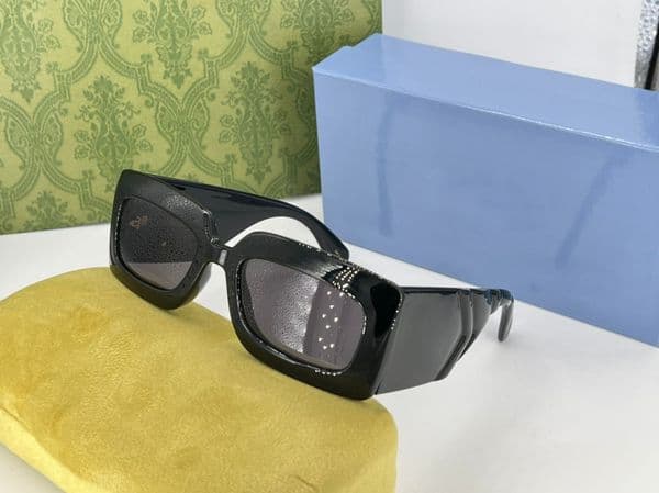 Summer 0811 Sunglasses For Women style Anti-Ultraviolet Retro Plate square Full Frame fashion Eyeglasses Random Box