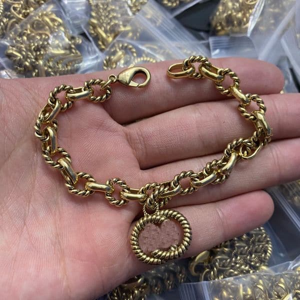 Twisted Chain Letter Drop Glue Bracelet Vintage Classic Cuban Bracelets for Men and Women Versatile Bangles Designer Jewelry Supply CGUB1 --05