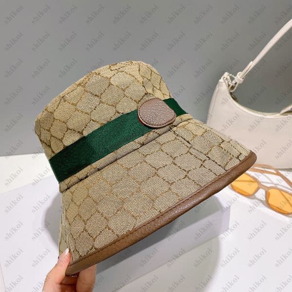 Bucket Hat luxury designer caps fisherman double side wear summer travel essential fashion Wide Brim Hats versatile sunshade for men women good nice