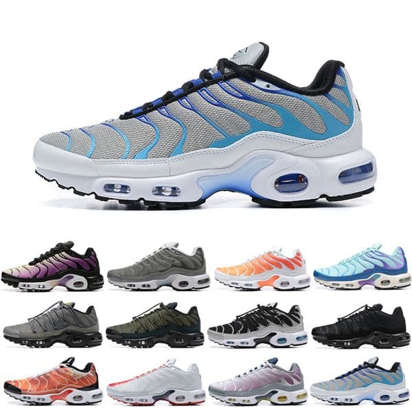Men Running Shoes Triple White Black Reflective Toggle Utility Unity Jade Ice Mixes of Blues Sky Blue Black Pink Gradients Sunrise women Sports Sneaker
