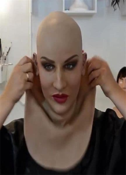 Full Latex Mask for Halloween with Neck Head Creepy Wrinkle Face Cosplay Party Props Women 220411