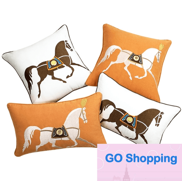 Top Cushion Decorative Pillow Croker Horse Design Embroidered Sofa Cushion Cover Pillowslip Pillowcase Without Core Home Bedroom Car Seat Backre without inner