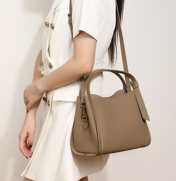 HBP Designer Bags Genuine Leather Messenger Shopping Bag Cross Body Shoulder Bags Handbags Women Crossbody Totes Bag Purse Wallets Tote a23040101a