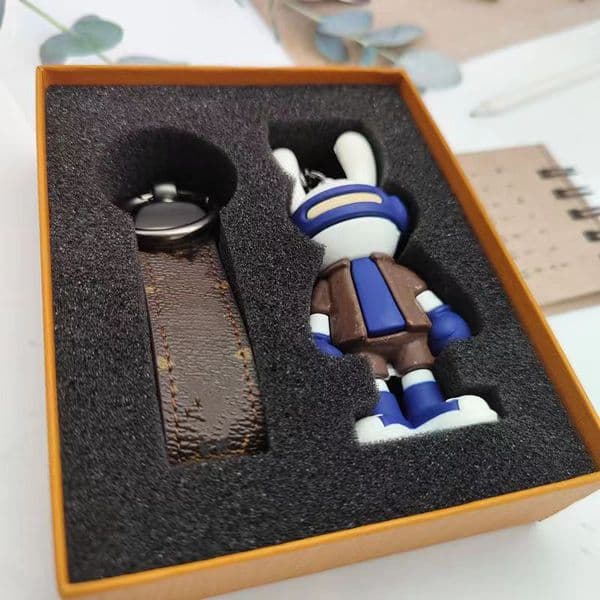 keychain designer Luxury rabbit design keychain key chain fashion casual style keychain temperament versatile popular hangbag phone case very nice W260609