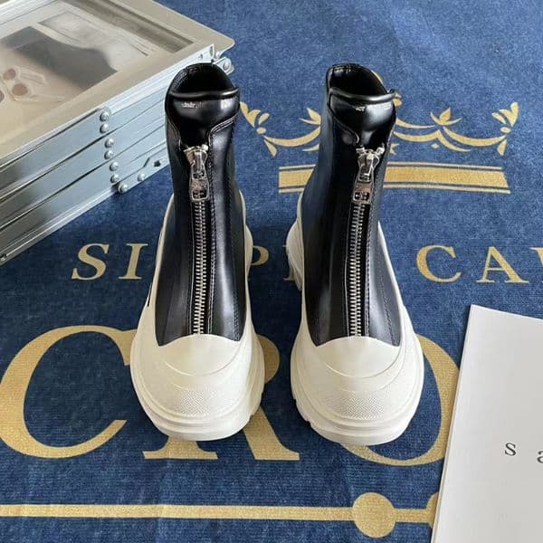 Brand Front Zippered Short Boots for Women Thick Soles Casual Large Round Toe Leather Boots
