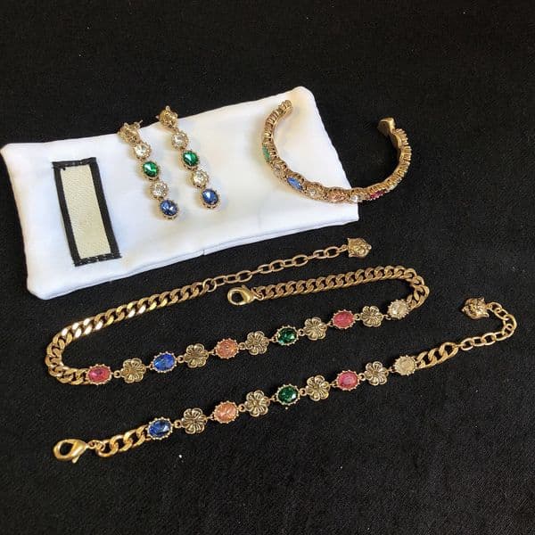 Top luxury design necklace earrings bracelet set For Woman diamond-encrusted gem fashion jewelry supply