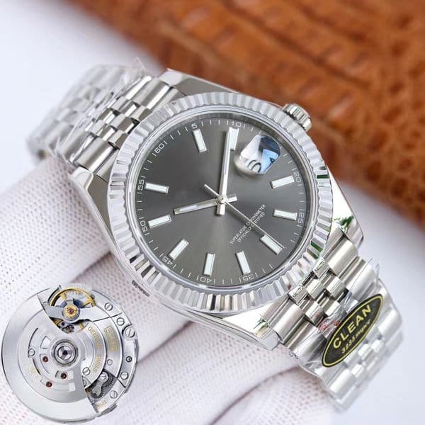 Watch Woman Designer high quality Men's Eta3235 lady V11 Automatic Blue Dial Water-Resistant Watch With Roman Numerals Clover Ring