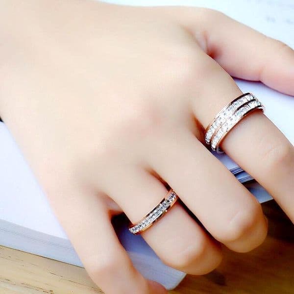 Designers Luxury White Zircon Micro Pave Ring Jewelry for Women