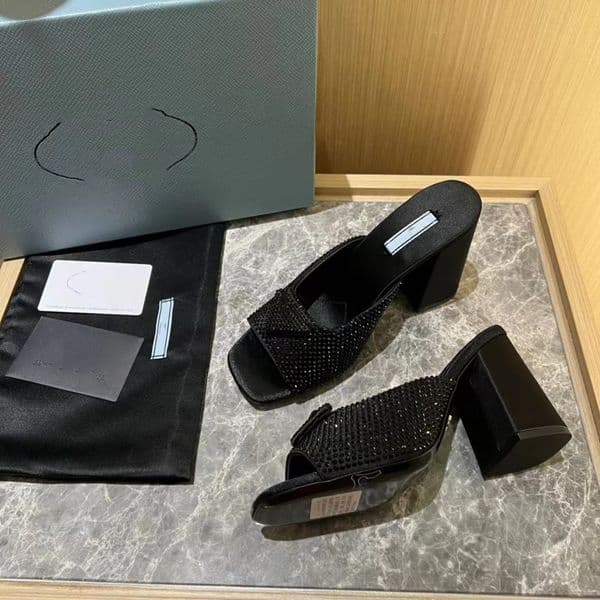 Rhinestone slippers classic womens high heeled dress shoes luxury designer buckle decoration 9CM thick heel beach sandals 35-42 with box 2 cd