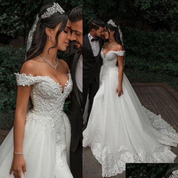 2023 Garden Wedding Dresses Bridal Gown Tulle Off The Shoulder Lace Applique Beaded Ruched Pleats Sweep Train Long Sleeves Country Custom Plus Size Vestido De 0228Lz