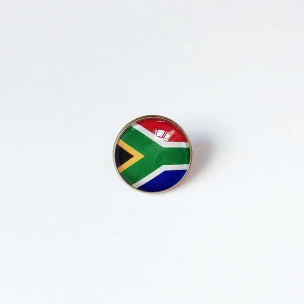 Partys South Africa National Flag Brooch World Cup Football Brooch High Class Banquet Party Gift Decoration Crystal Commemorative Metal Badge