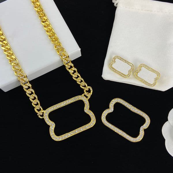 Hip Hop Pendant Necklaces Diamond Letter Hollow Charm Women INS Fashion Business Brooch