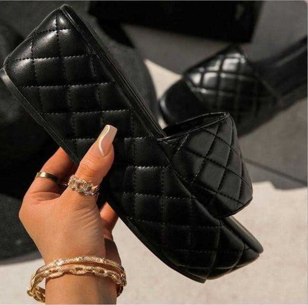 Slippers 2023 new women waterproof platform all-match casual sandals diamond-shaped high-heeled thick-soled leather outdoor slippers Y2302