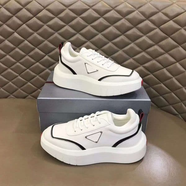 Fashion Men Macro Casual Shoes Platform Running Sneakers Italy Popular Elastic Band Low Tops White Black Leather Design Increased Casuals Athletic Shoes Box EU 38-45