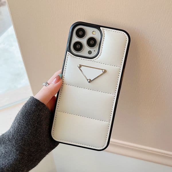 Quilted phone case for iPhone 17, 16 Max, 15 Pro Max, 14, 13, 12, 11 Pro, fluffy winter nylon thickened down back protective case, shockproof phone case