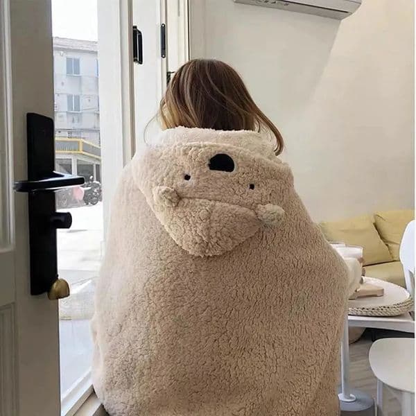 Blankets Bear Fleece Hooded Blanket Winter Warm for Office Bedroom Living Room Wearable Soft Cute Shawl 231019