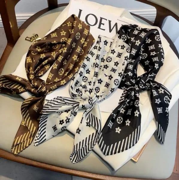 Scarf Silk Designer Scarfs for Women Cap Lightweight Square Satin Head Wrap Medium Headband Shawl Character Letter animal Print Dot Floral Neckerchiefs s band