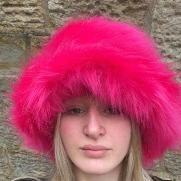 FUFUCAILLM Fashion Women Furry Fisherman Hat Winter Warm Colorful Bucket Cap for Streetwear/ Photo Props Y2k Apparel Accessories Y220818