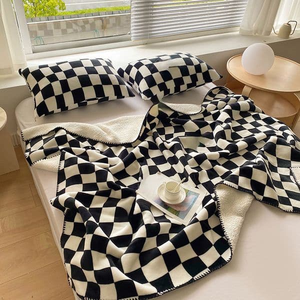 Bed Cover Hand Made Checkerboard Pattern Sofa Blanket Home Textiles Unisex 1111