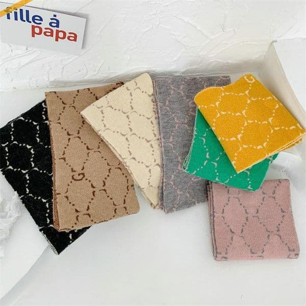 2026 Children Kids Gift Children Kids Gift Baby Girls Designer Scarf Classic baby product Brand Fashion Baby Product Casual Shawls Boys Warm Shawl Letter Scae
